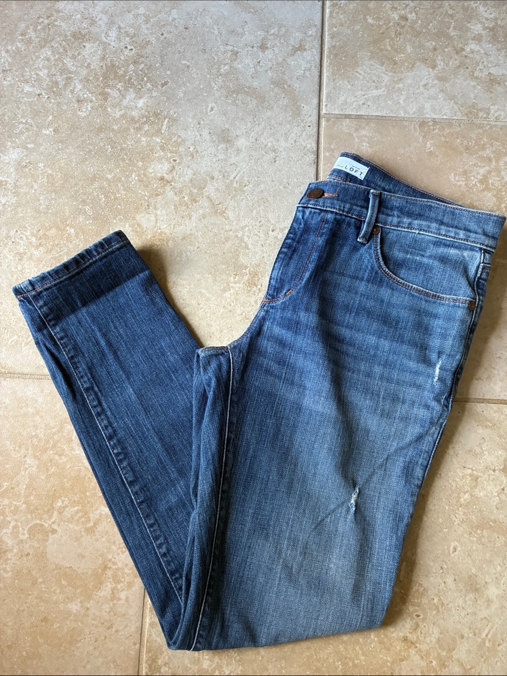LOFT Women's Medium Wash Relaxed Skinny Jeans
